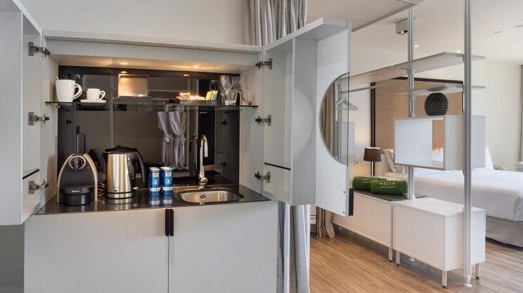 The Level Penthouse Suite 